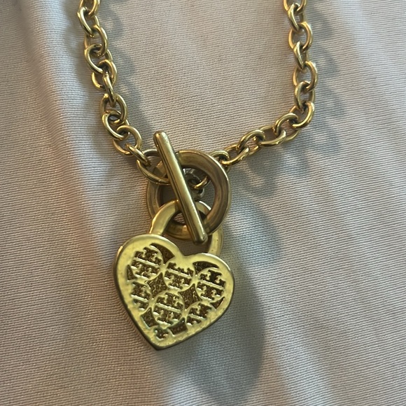 Tory Burch necklace & wrap around bracelet - Picture 2 of 3